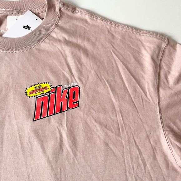 Nike Graphic Sportswear Casual 90's Tee T-Shirt NWT Pink Salmon XXL - Picture 4 of 9